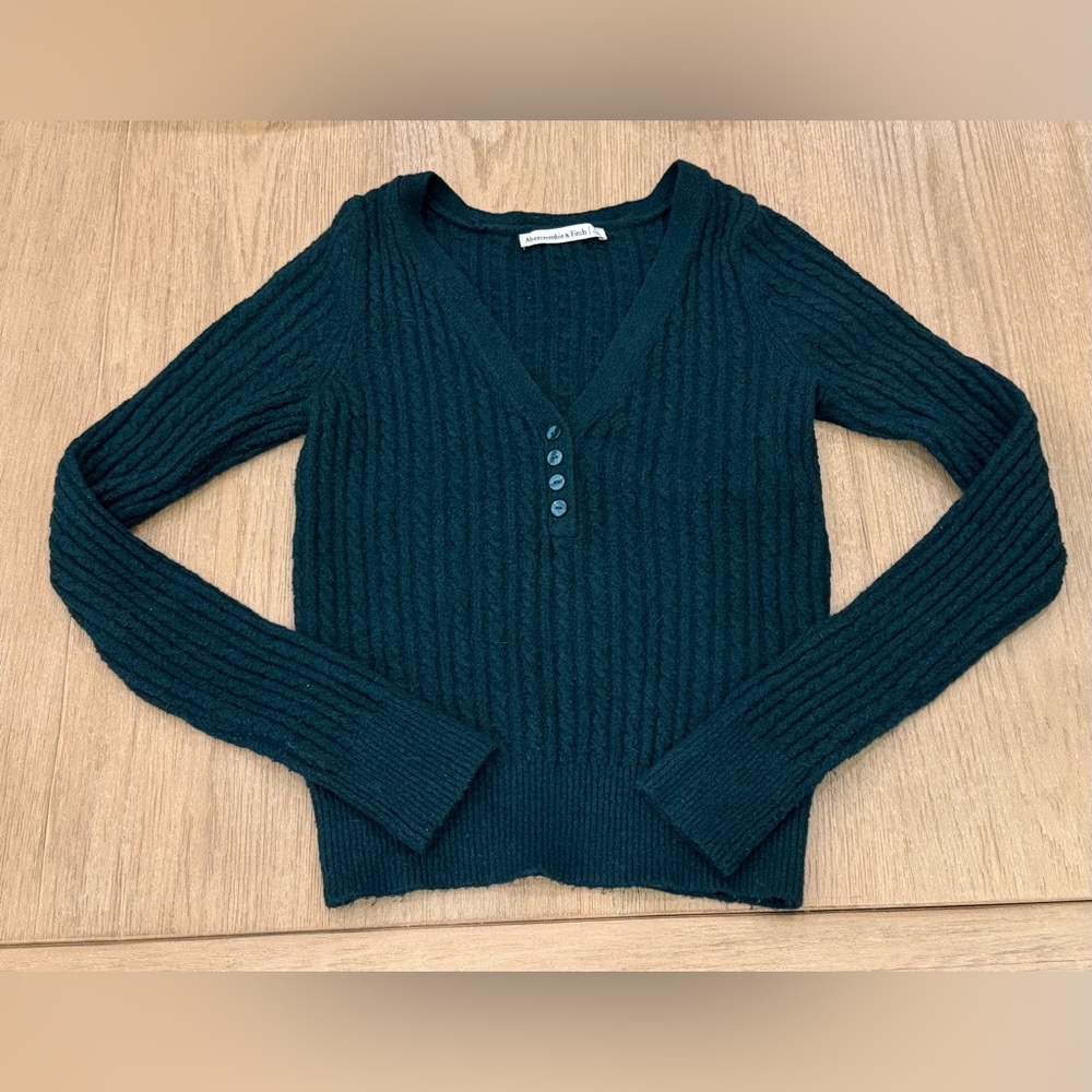 Abercrombie & Fitch Green Slim Cable Henley Sweater in Size XS
